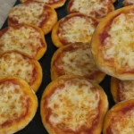 Domáce mini pizze s oreganom