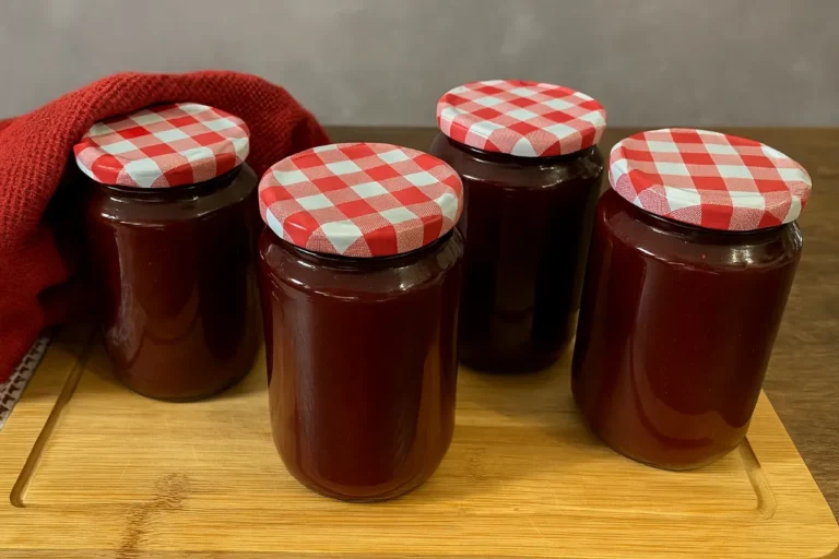 Domáci slivkový lekvár