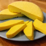 Domáci syr z mlieka a smotany