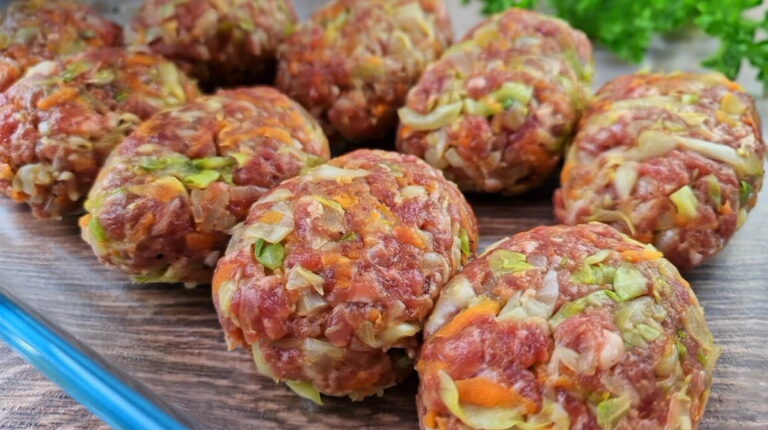 Guličky z mletého mäsa s kapustou