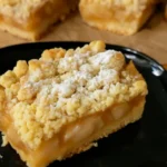 Jablkový koláč s jablkovou omáčkou