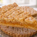 Jablkový koláč s orechmi