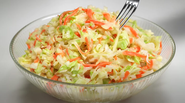 Klasický šalát Coleslaw