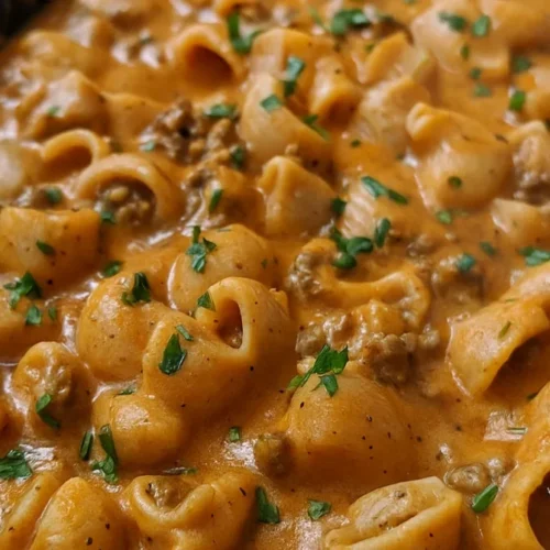 Krémové cestoviny s mletým mäsom