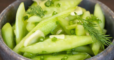 uhorkový šalát s kôprom 