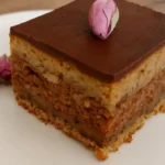 Orechový koláč s krupicou