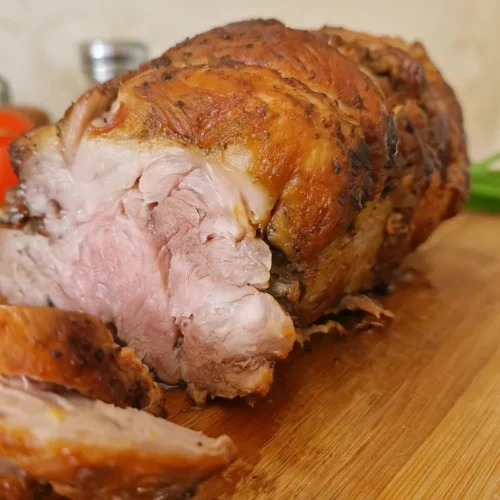 Pečená bravčová krkovička v celku