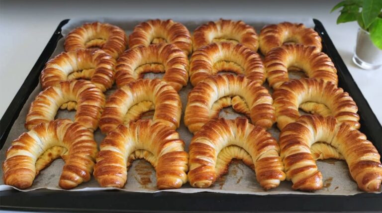 Rožky z bieleho jogurtu