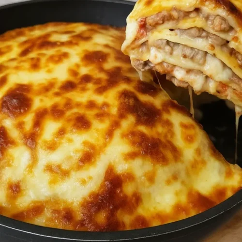 Slaná palacinková torta