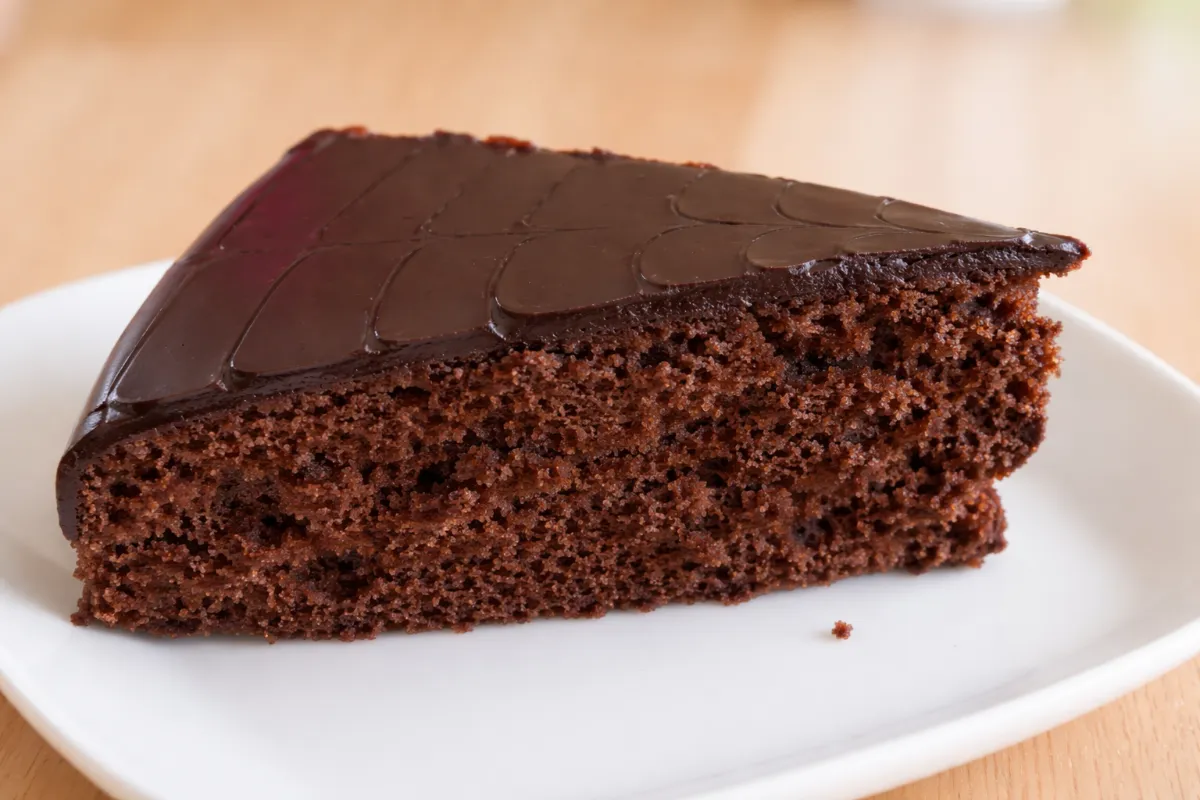 čokoládový koláč s kávou
