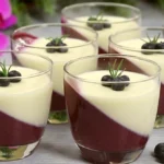 čučoriedkovo-vanilková panna cotta