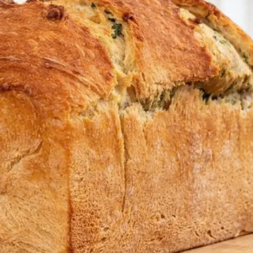 domáci chlieb z formy