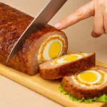 fašírková roláda s vajcom