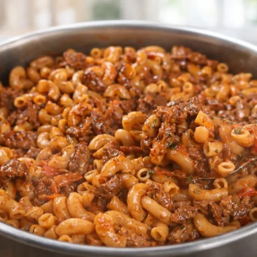 hovädzie mäso s cestovinou