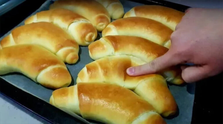 Domáce hrnčekové rožky