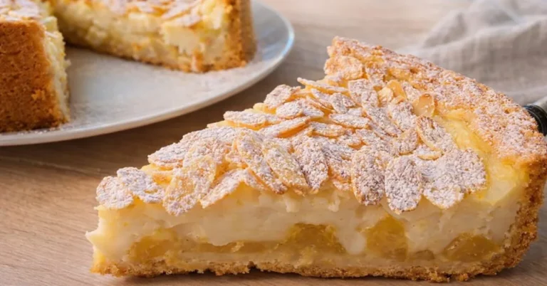 jablkový koláč s jogurtovým krémom