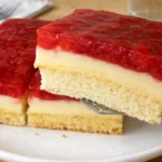 jahodový koláč s jemným krémom