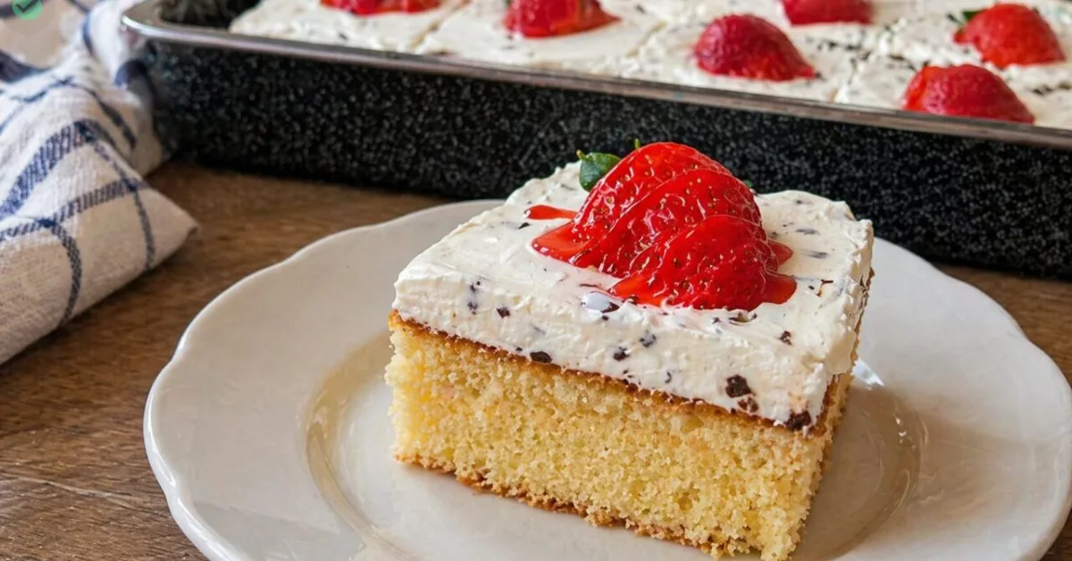 jahodový Stracciatella rez