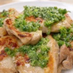 kuracie stehná s jarnou cibuľkou