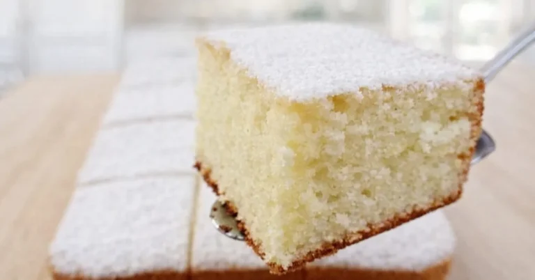 nadýchaný piškótový koláč