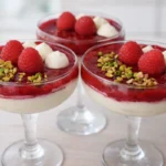 nepečený malinový dezert