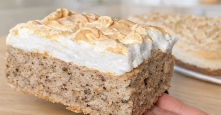 orechový koláč so snehovou perinou