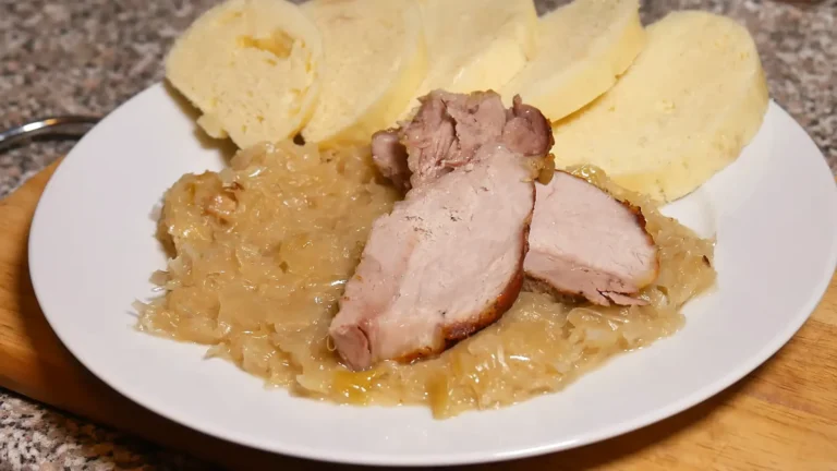pečená krkovička s kapustou