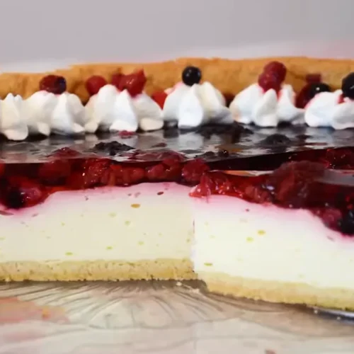 smotanový koláč s ovocím