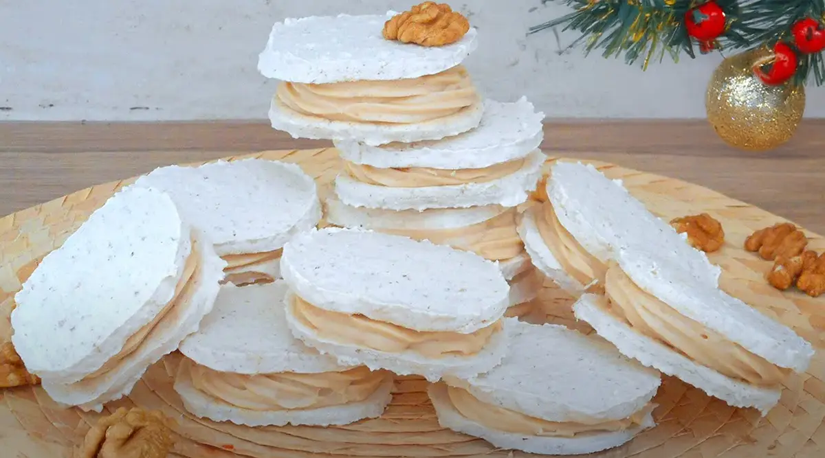 Laskonky s orechovým krémom