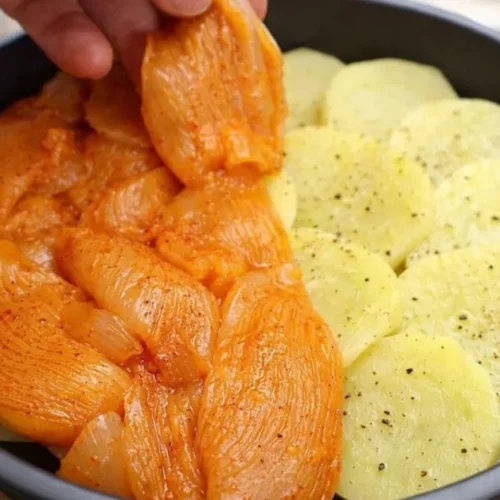 zapekané kuracie prsia so zemiakmi