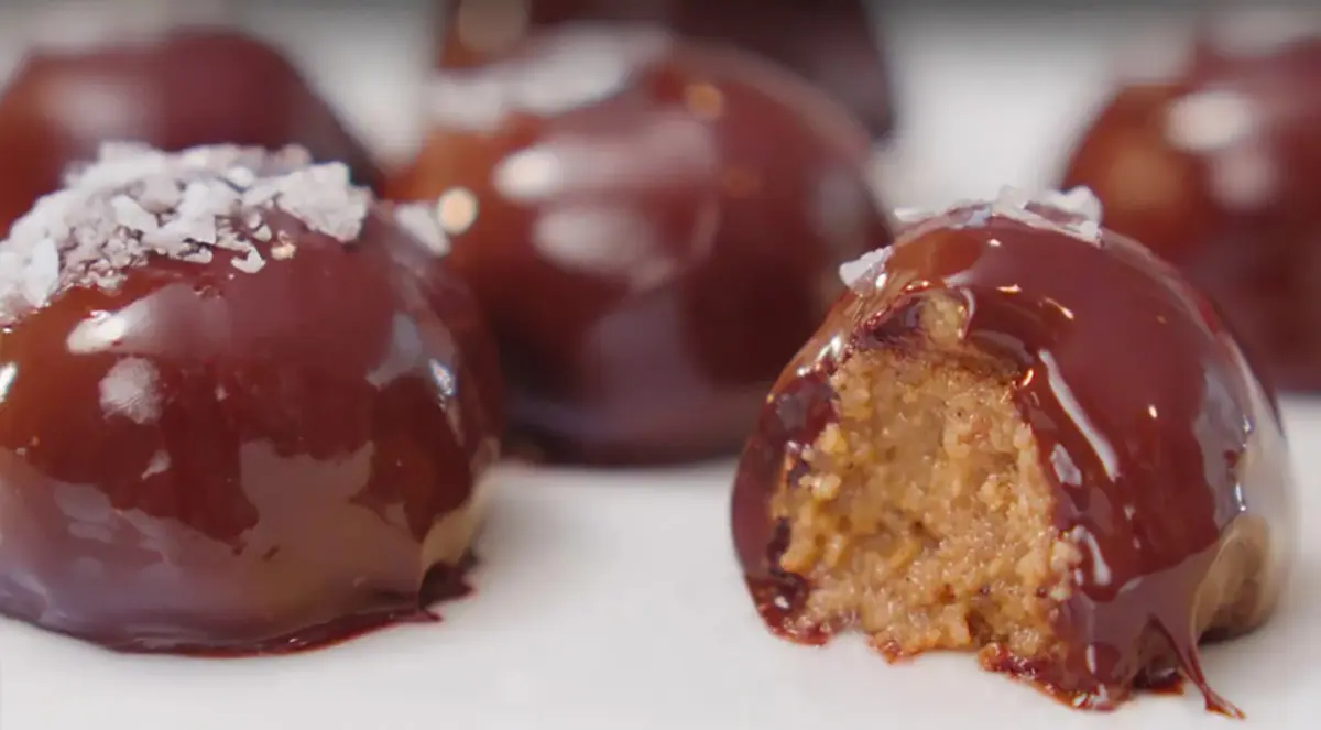 Arašidové guľky s polevou